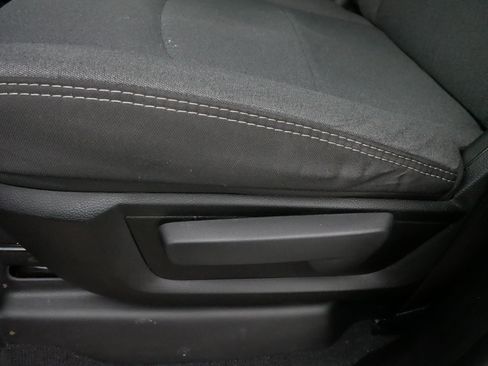 Used 2024 RAM 3500 Tradesman w/ Chrome Appearance Group image 20