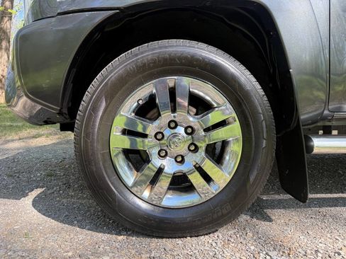 Used 2012 Toyota Tacoma PreRunner w/ SR5 Pkg image 8