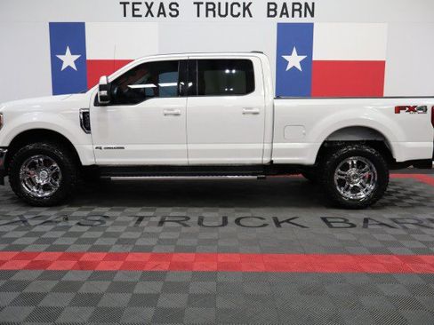 Used 2020 Ford F250 Lariat w/ Lariat Value Package AWD/4WD image 1