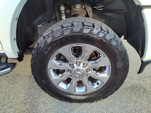 Used 2020 RAM 2500 Limited image 21