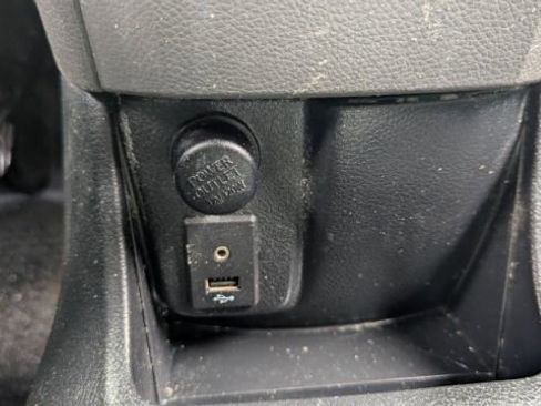 Used 2019 Nissan NV200 S image 32