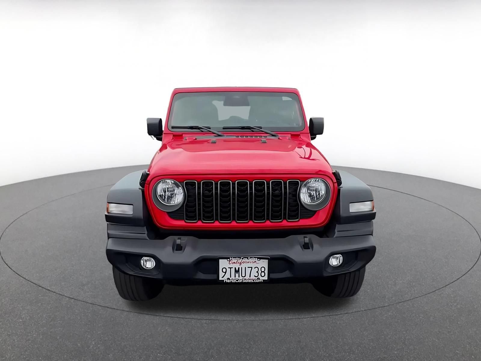 Used 2025 Jeep Wrangler Unlimited Sport AWD/4WD image 4