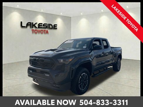 Certified 2026 Toyota Tacoma TRD Sport AWD/4WD image 1