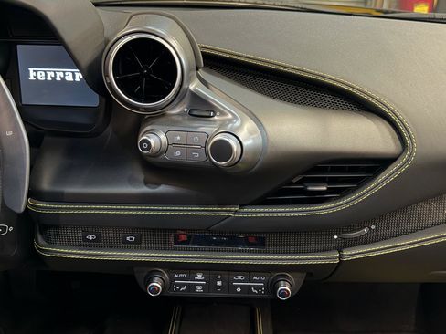 Used 2021 Ferrari F8 Tributo RWD image 21
