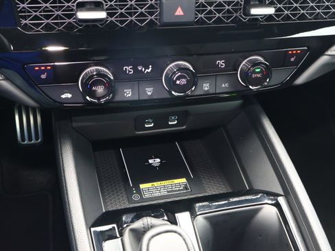 Used 2025 Honda Accord Sport image 27