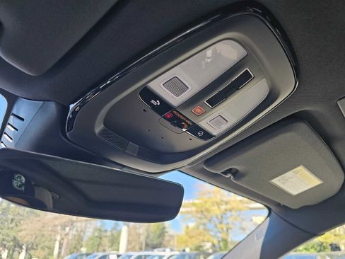 New 2026 Volvo XC60 B5 Core AWD/4WD image 29
