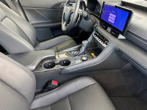 Certified 2026 Lexus IS 350 F Sport w/ Accessory Package Z1 RWD image 19