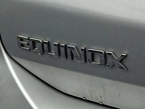 Used 2022 Chevrolet Equinox LT AWD/4WD image 29