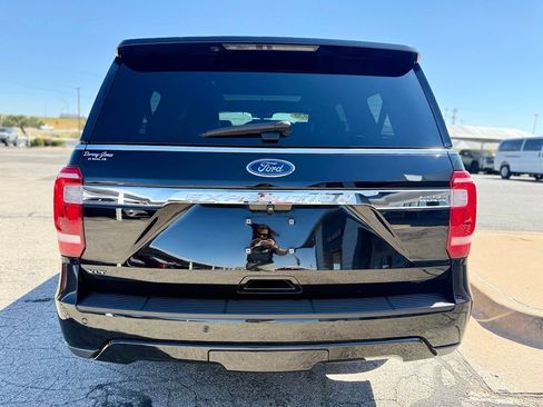 Used 2020 Ford Expedition Max XLT w/ Equipment Group 202A AWD/4WD image 5