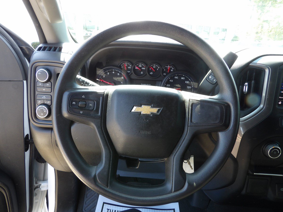 Used 2023 Chevrolet Silverado 2500 Custom w/ Infotainment Package AWD/4WD image 9