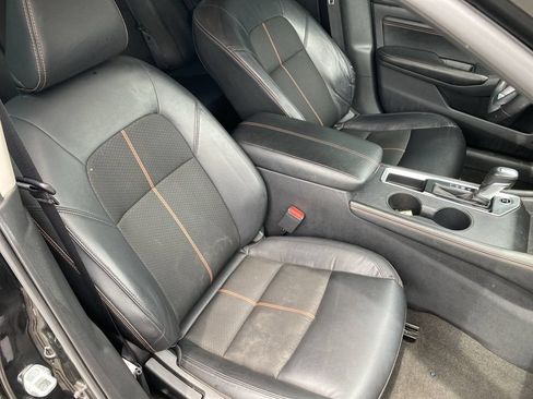 Used 2022 Nissan Altima 2.5 SR FWD image 31