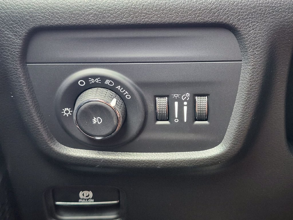 New 2026 Jeep Grand Cherokee Limited AWD/4WD image 24