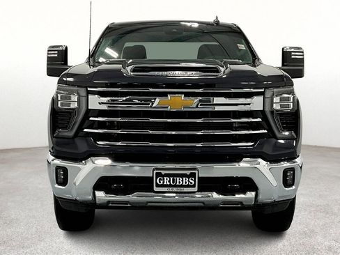 Certified 2024 Chevrolet Silverado 2500 LTZ image 5