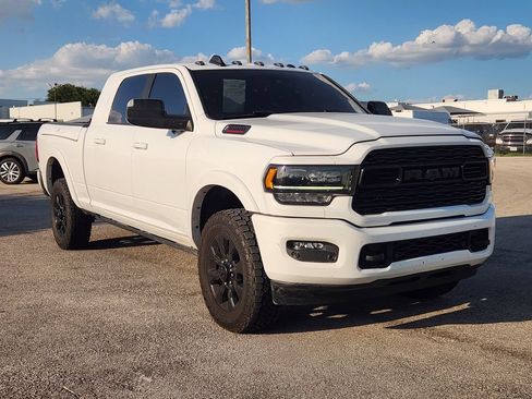 Used 2021 RAM 2500 Limited AWD/4WD image 3