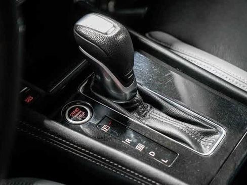 Used 2021 Nissan Kicks SR w/ SR Premium Package image 20