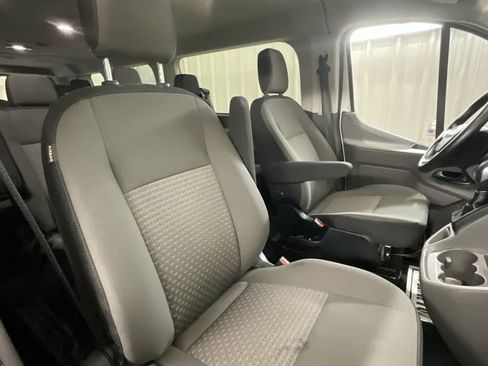 Used 2023 Ford Transit 350 XLT image 11