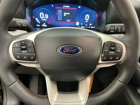 New 2026 Ford Explorer Active AWD/4WD image 31