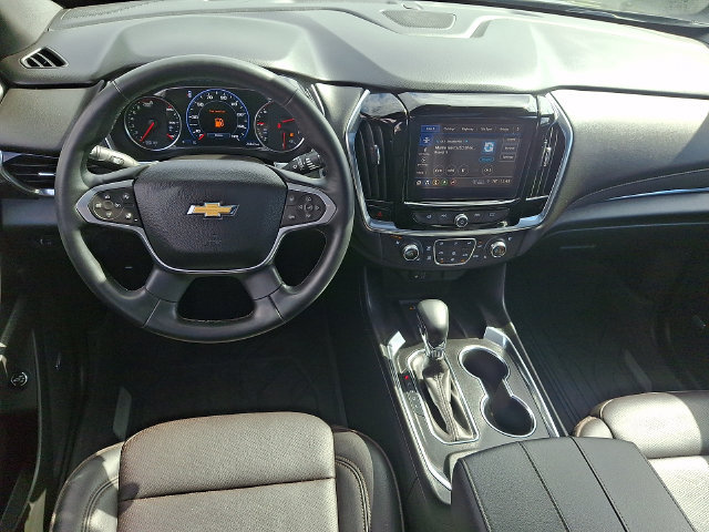 Used 2023 Chevrolet Traverse High Country w/ LPO, Floor Liner Package AWD/4WD image 3