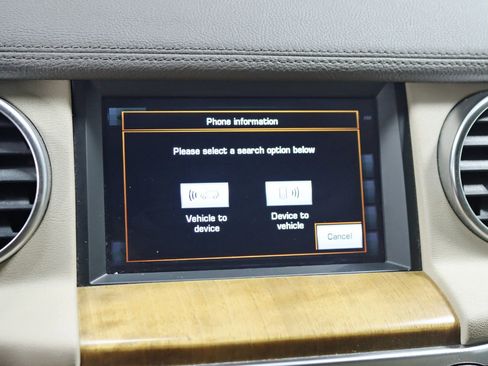 Used 2016 Land Rover LR4 HSE image 21