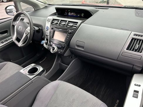 Used 2012 Toyota Prius V Three image 13