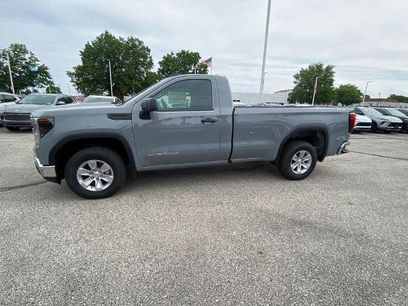 New 2025 GMC Sierra 1500 Pro w/ Pro Value Package
