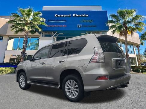 Used 2021 Lexus GX 460 Premium w/ Premium Package AWD/4WD image 7