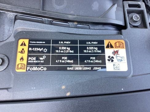 New 2025 Ford Escape ST-Line w/ Equipment Group 301A image 66