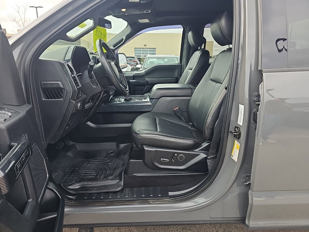 Used 2018 Ford F150 Lariat w/ Equipment Group 502A Luxury AWD/4WD image 9