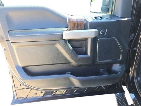 Used 2018 Ford F150 Lariat AWD/4WD image 11