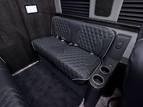 Used 2024 Mercedes-Benz Sprinter 3500 w/ Parking Package image 87