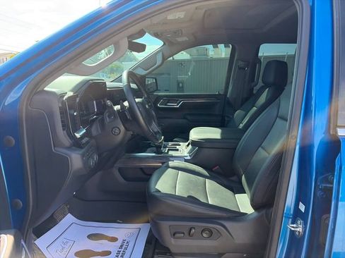Used 2023 Chevrolet Silverado 1500 LTZ w/ LTZ Premium Package AWD/4WD image 10