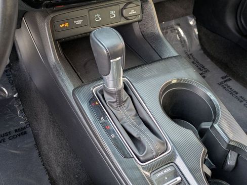 Used 2025 Honda Civic Sport image 18
