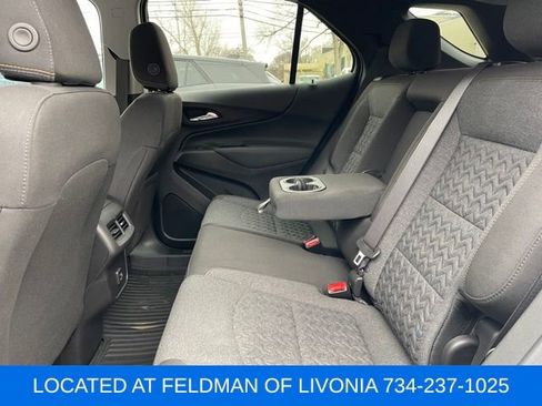 Used 2024 Chevrolet Equinox LT image 9