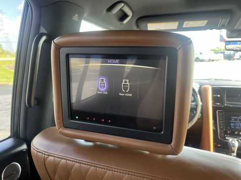 Used 2021 INFINITI QX80 Sensory w/ Cargo Package AWD/4WD image 28