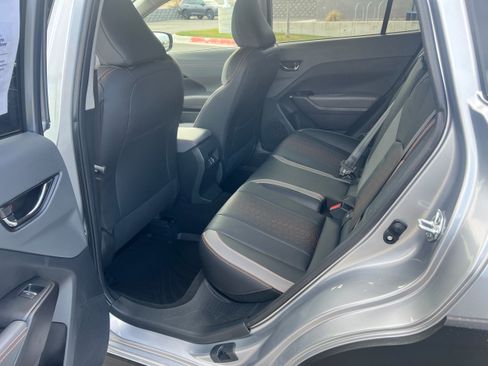 New 2026 Subaru Crosstrek 2.5i Limited w/ Crosstrek Mirror Package image 8