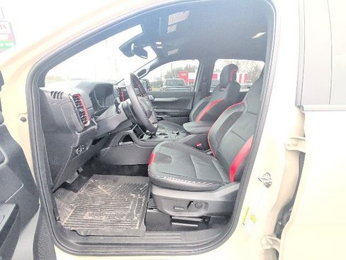 Used 2025 Ford Ranger Raptor image 6