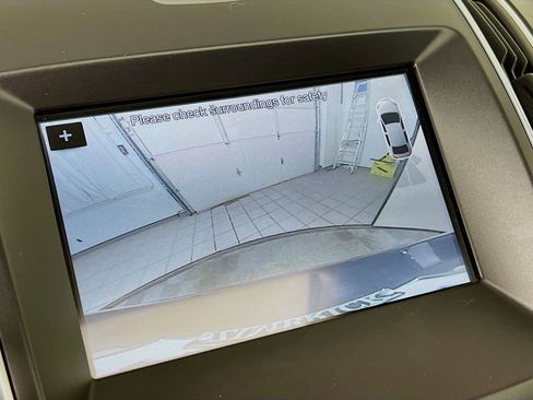 Used 2017 Ford Edge Titanium w/ Equipment Group 301A image 13