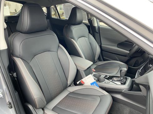 Used 2025 Subaru Crosstrek 2.5i Limited w/ Crosstrek Mirror Package image 21