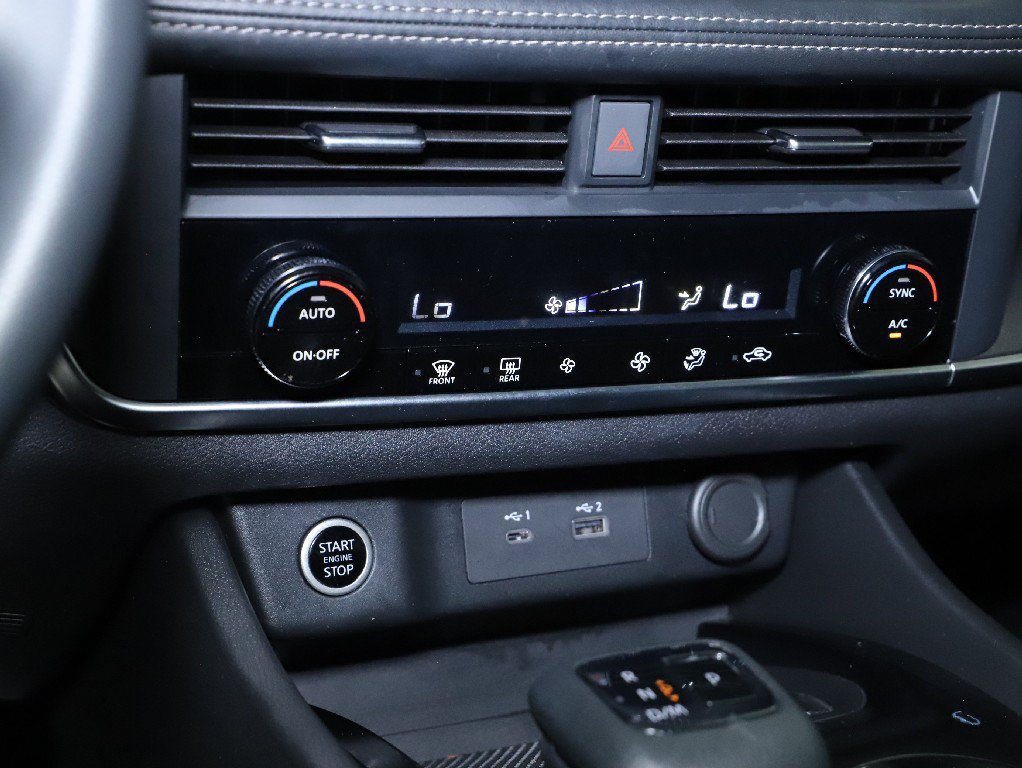 Certified 2023 Nissan Rogue SV AWD/4WD image 27
