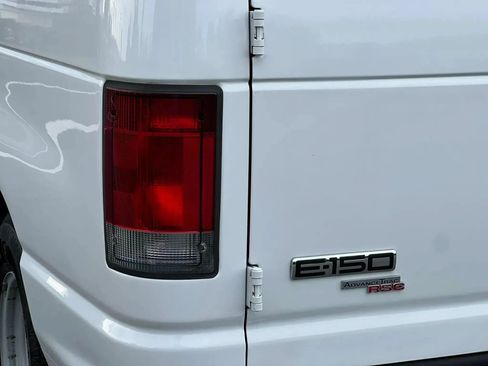 Used 2011 Ford E-150 and Econoline 150 w/ PWR Group RWD image 11