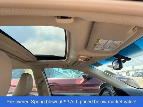 Used 2012 Toyota Camry XLE FWD image 12