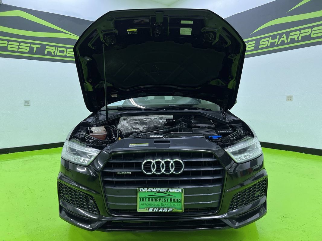 Used 2018 Audi Q3 2.0T Premium Plus w/ S Line Competition Package AWD/4WD image 4