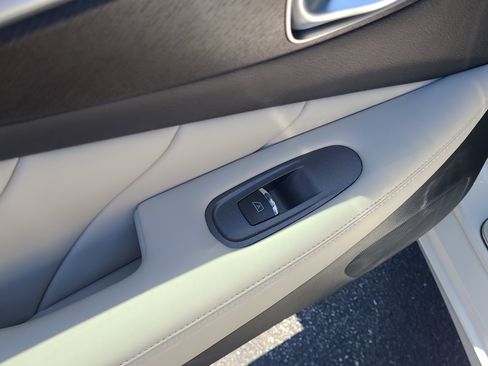 Used 2022 INFINITI Q50 Sensory RWD image 11