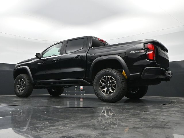 New 2026 Chevrolet Colorado ZR2 w/ Technology Package AWD/4WD image 60