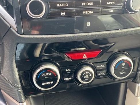 Certified 2021 Subaru Forester Limited image 27