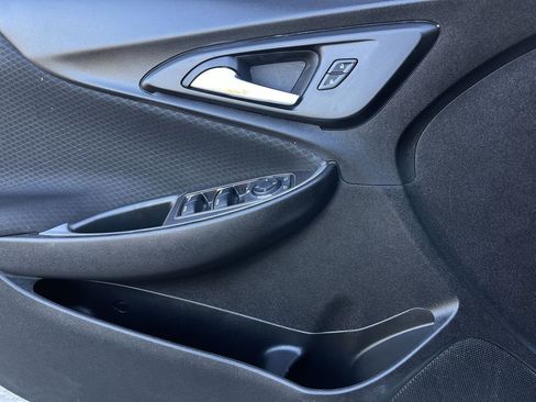 Used 2024 Chevrolet Malibu LT w/ Sport Edition image 21