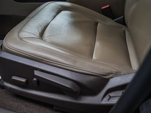 Used 2019 GMC Canyon SLT w/ Driver Alert Package image 36