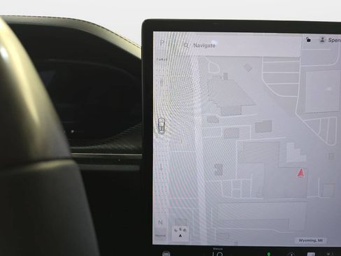 Used 2022 Tesla Model X Plaid AWD/4WD image 25