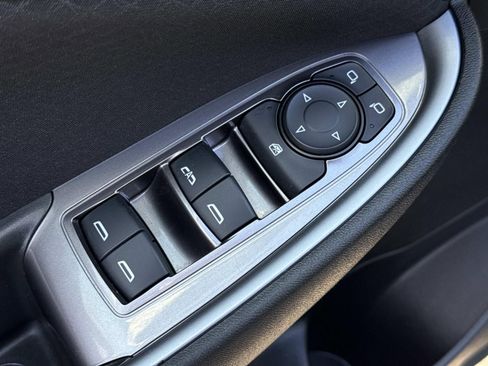 Used 2024 Chevrolet Malibu LT image 22