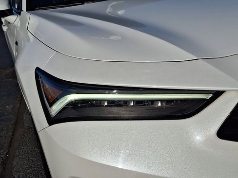 Used 2023 Acura Integra A-Spec image 9